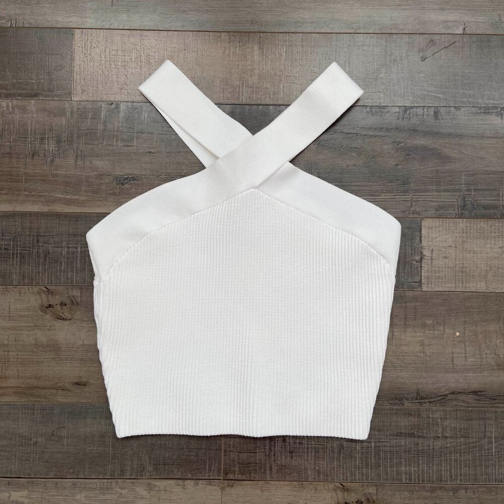 BABATON Aritzia White Sculpt Rib Knit Criss Cross Cropped Tank | Size Medium